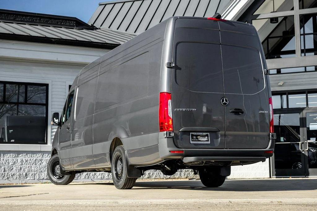 mercedes-benz sprinter cargo van 2026 W1Y4NDHY5TT603495 image mercedes-benz sprinter cargo van 2026 W1Y4NDHY5TT603495 image